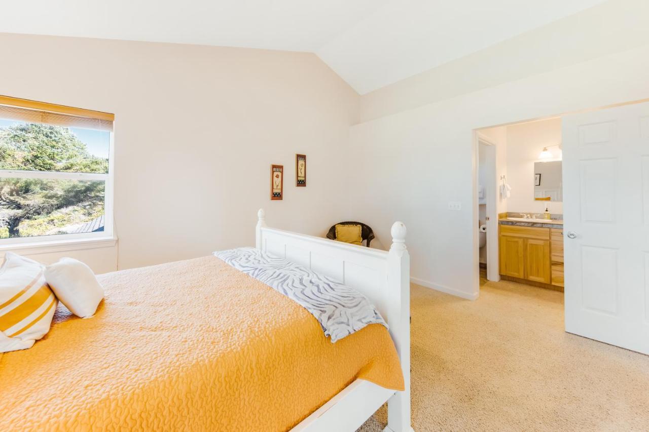 Yaquina Lighthouse View Beach Home نيوبورت المظهر الخارجي الصورة